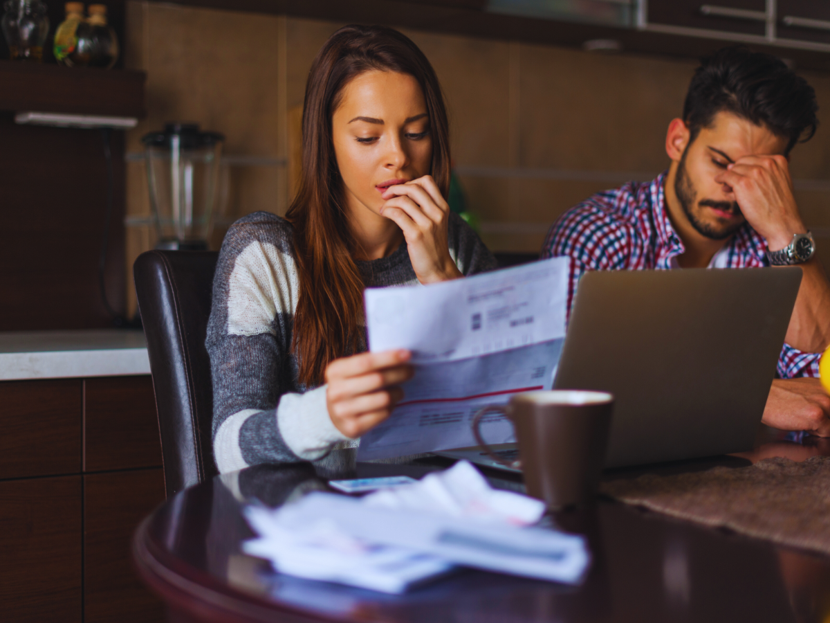 couple upset over high water bill from hidden water line leaks
